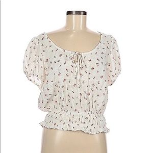 American Eagle White Floral Short Sleeve Blouse